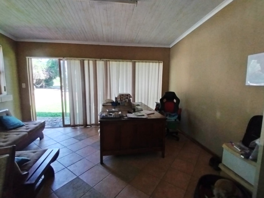 Commercial Property for Sale in Krokodildrift A H North West